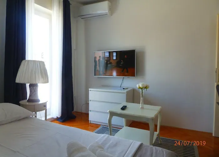 Lara & Ante Appartement *